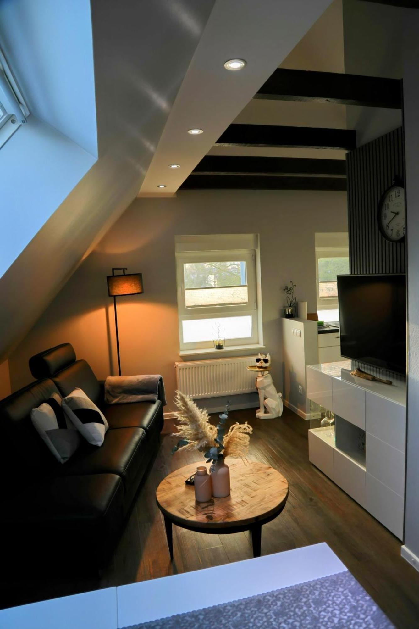 Eine Sehr Gemuetliche Dachgeschoss Ferienwohnung Ihlow  Exterior photo