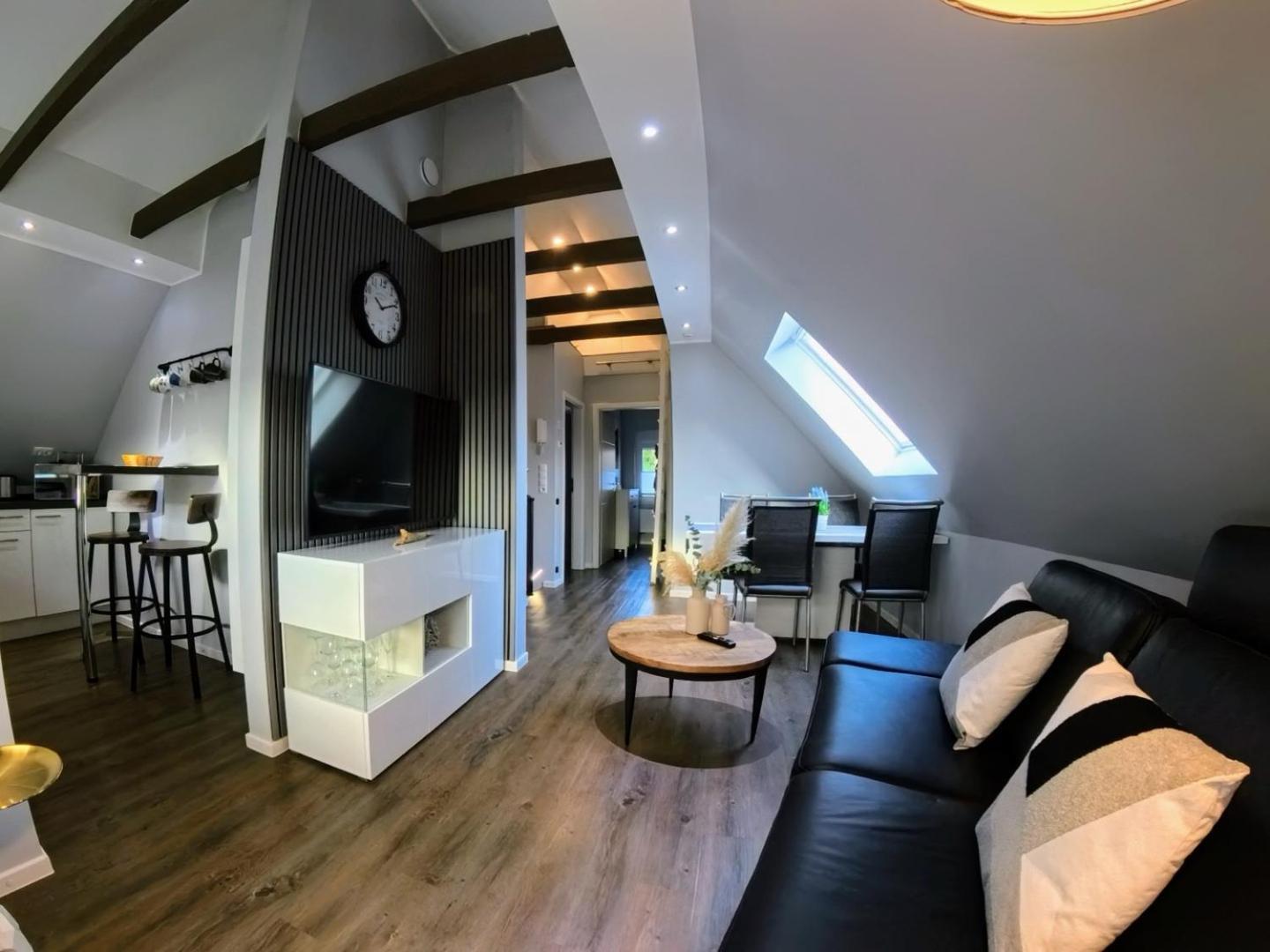 Eine Sehr Gemuetliche Dachgeschoss Ferienwohnung Ihlow  Exterior photo